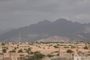 مليشيات الحوثي تكثف خروقاتها وتستهدف مواقع القوات المشتركة في حيس جنوب الحديدة