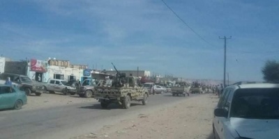 تقرير : إخوان اليمن إضعاف الشرعية وقواتها .. وعداء للقوات التي تصد الحوثي ومراقبون عسكريون يحذرون 