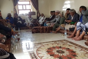 رئيس انتقالي لحج يحضر صلحا قبليا في مرفد يافع ويتفقد جبهة الحد