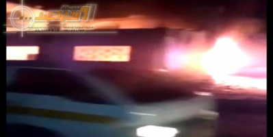 اندلاع حريق في منزل علي محسن الأحمر في عدن .. تعرف على السبب ! 