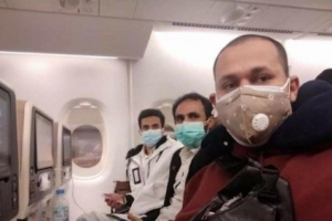 الإمارات تجلي الطلاب اليمنيين من الصين للحجر الصحي في الامارات 