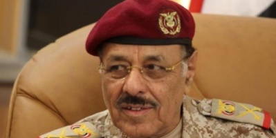 المليشيات الاصلاحية تبيع سماعات ومكبرات مسجد ابوبكر الصديق بمديرية الرضوم 