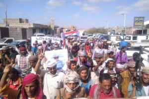 أبين : مسيرة حاشدة دعماً للانتقالي والقوات الجنوبية لدحر مليشيات الإخوان 