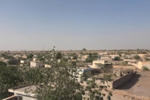 مليشيات الحوثي تشن قصف مدفعي على منازل المواطنين  في مدينة حيس