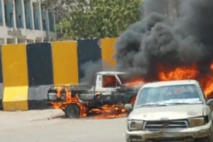 سقوط جرحى في اشتباكات كريتر بالقرب من البنك المركزي 