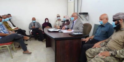 د.الوالي يترأس اجتماعا طارئ لمناقشة الإجراءات والتدابير الاحترازية لمواجهة خطر "كورونا"