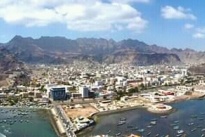 مصدر بالقوات الخاصة : هذه أسباب اشتباكات بوابة البنك في كريتر