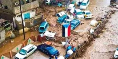 السعودية توفر مساعدات إغاثية عاجلة للمتضرري السيول بعدن.