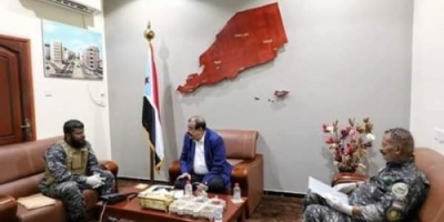 رئيس الجمعية الوطنية يلتقي قائد قوات حماية المنشآت بالعاصمة عدن