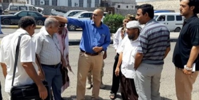 الشعيبي يطلع على مشروع سفلتة طريق (جولةجحيف-النفق) ويوجه بالآتي