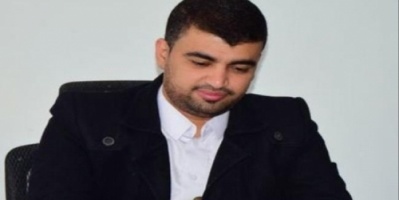كورونا تطيح بصحفي من منصبة في صنعاء 