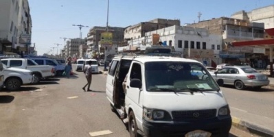 رغم انخفاض الوقود .. مواطنون يشكون أسعار المواصلات بعدن