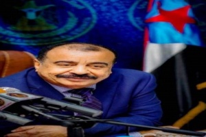 اللواء بن بريك يقر بتشكيل لجنة استلام وتسليم ممتلكات القيادة المحلية بمحافظة ارخبيل سقطرى 
