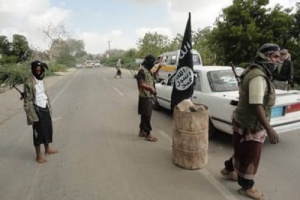 *تزامنًا مع تحشيد الشرعية نحو شقرة تحركات مكثفة لعناصر القاعدة في مودية والمنطقة الوسطى في ابين*