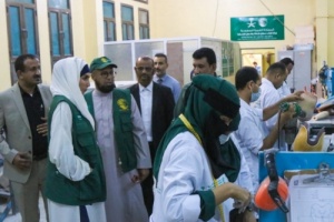 مركز الملك سلمان يدشين المرحلة الثانية من مشروع دعم مركز الأطراف الصناعية بعدن