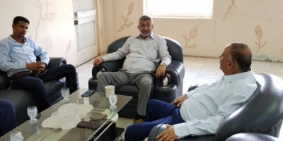 المستشار الاقتصادي لرئيس المجلس الانتقالي يزور محطات توليد الكهرباء للاطلاع على الإجراءات  المتخذة لإعادة التيار 