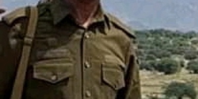قائد اللواء الاول صاعقة يعزي آل مانع بوفاة الفقيد ناصر محمد مانع ( النخرة )