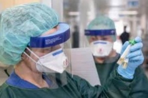 اعلان أول حالة وفاة لمصاب بفيروس كورونا في عدن 