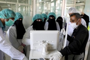  مدير وحدة الترصد الوبائي بعدن يدعو المواطنين الى الالتزام  الجاد بإجراءات الحجر المنزلي 