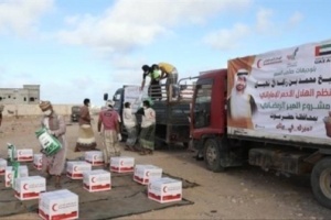  الإمارات تسير ثاني قافلة إغاثية لمدينة الشحر في حضرموت