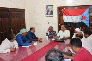 انتقالي حضرموت يعقد اجتماع موسع ويستعرض خلاله نتائج لقائه بالمحافظ 