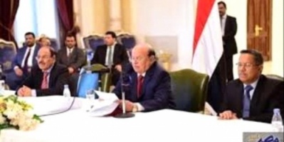 سياسيون جنوبيون يخرسون اذناب شرعية الفساد.