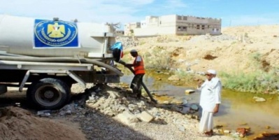 إنتقالي إنتقالي غيل باوزير ينفذ حملة لشفط المياه الراكدة بالمديرية
