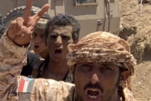 القوات الجنوبية تأسر المئات من عناصر مليشيا الاصلاح بشقرة وتغنم كميات كبيرة من الاسلحة والمعدات