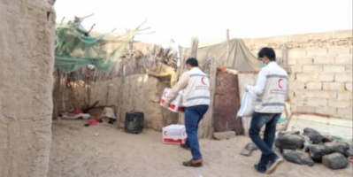 الإمارات تُغيث أسر رضوم بـ1022 سلة غذائية.