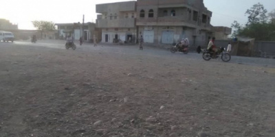 جرائم وانتهاكات الحوثي ثامن جريمة للمليشيات خلال اسبوعين.. إصابة مواطن بشظايا سلاح 23 إثر استهداف الحوثيين للمنازل في حيس.