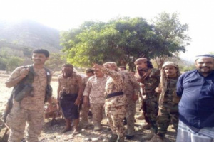 قائد المنطقة الرابعة يتفقد جبهات القبيطة وحيفان ويحث المرابطين على اليقظة والجاهزية