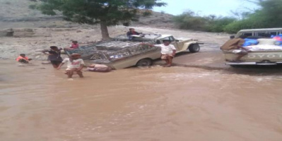  اهالي مسيمير لحج يطالبون بإصلاح ما خربته السيول في مشروع طريق عقبة مفيرد  