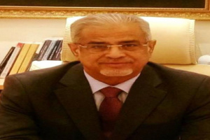  اكاديمي جنوبي يشن هجوما على الشرعية بعد تخليها عن مسئوليتها تجاه المهاجرين الراغبين بالعودة