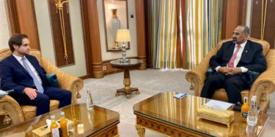 الرئيس القائد عيدروس الزُبيدي يستقبل مسؤولين من بعثة جمهورية ألمانيا الاتحادية