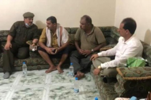 بتوجيهات من اللواء شلال وفد من امن عدن يعزي اسرة الشاب سالم الدماني