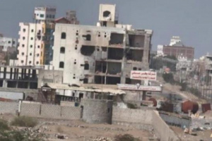 الحوثيون يستهدفون مناطق متفرقة من الحديدة والقوات المشتركة تخمد مصادر النيران