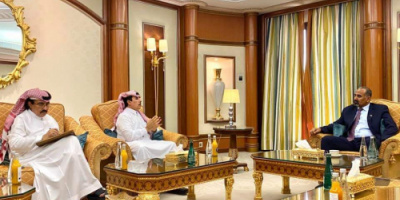 الرئيس القائد عيدروس الزُبيدي يستقبل اللواء عبدالله غانم القحطاني والعميد حسن الشهري
