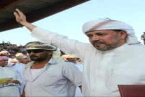 الشيخ آل عفرار يوجه رسالة للانتقالي عقب السيطرة على عاصمة سقطرى 