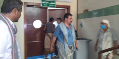 *رئيس انتقالي لحج يطمأن على صحة قائد اللواء العاشر صاعقة العميد يسري الحوشبي* 