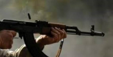 مسلحون يهاجمون محل صرافة ويصيبون مواطنا في حبان شبوة 