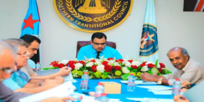  وسط اشادة شعبية.. الادارة الذاتية للعاصمة عدن تمضي بوتيرة عمل ملموسة 