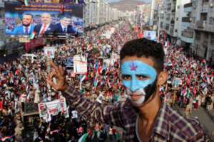 جنوبيون لصوت المقاومة الجنوبية : الإدارة الذاتية نجحت في انتشال الجنوب من مستنقع فساد الشرعية 