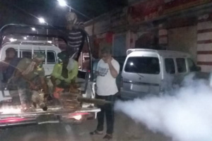محلي الشيخ عثمان يواصل  حملة الرش الضبابي لشوارع  المديرية   
