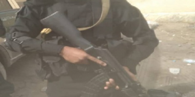 القيادي "ابو رأفت" يعزي في استشهاد الجندي باسم الطميري