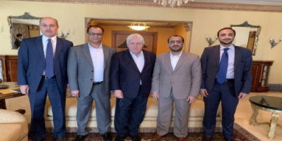 غريفيث في عمان للقاء ممثلي المليشيات الحوثية وعرض خطته الجديدة عليهم 