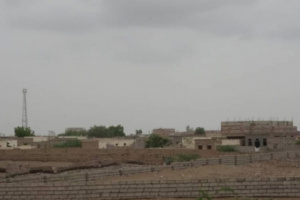 في جريمة جديدة..إصابة طفل برصاص قناص حوثي في التحيتا