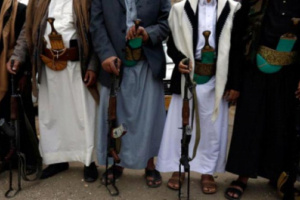 مالا تعرفة عن جبال صنعاء .. مخازن للأسلحة الحوثيين ووكر الفارين من قياداتهم