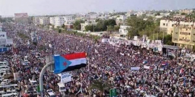   	عزم شعب الجنوب على استعادة دولته بنضال طويل دفع في سبيله الغالي والنفيس ... 7/7 نقطة انطلاق الجنوبيين لاستعادة دولتهم ورص صفوفهم
