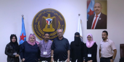 أمانة الانتقالي ومشاورات عدن تبحثان قضية إضراب المعلمين