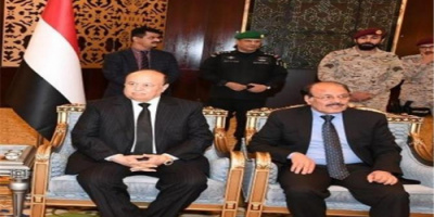 هادي يفجر مفاجأة من العيار الثقيل .. هادي يعين الاحمر نائبا أول وامينا عاما لحزب المؤتمر 